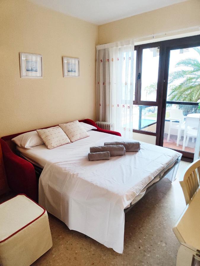 Aloha Playa Apartment With Ocean Views And Pools Benalmádena Kültér fotó