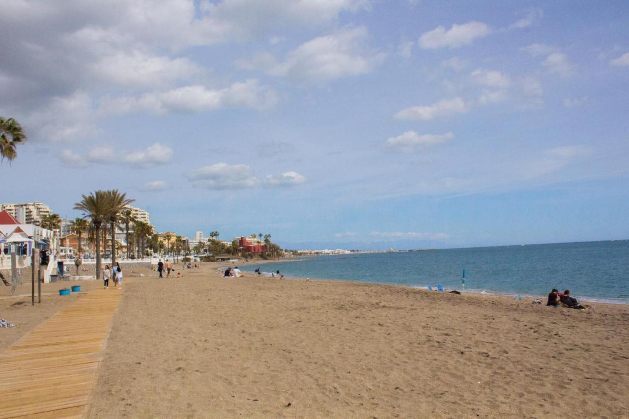 Aloha Playa Apartment With Ocean Views And Pools Benalmádena Kültér fotó